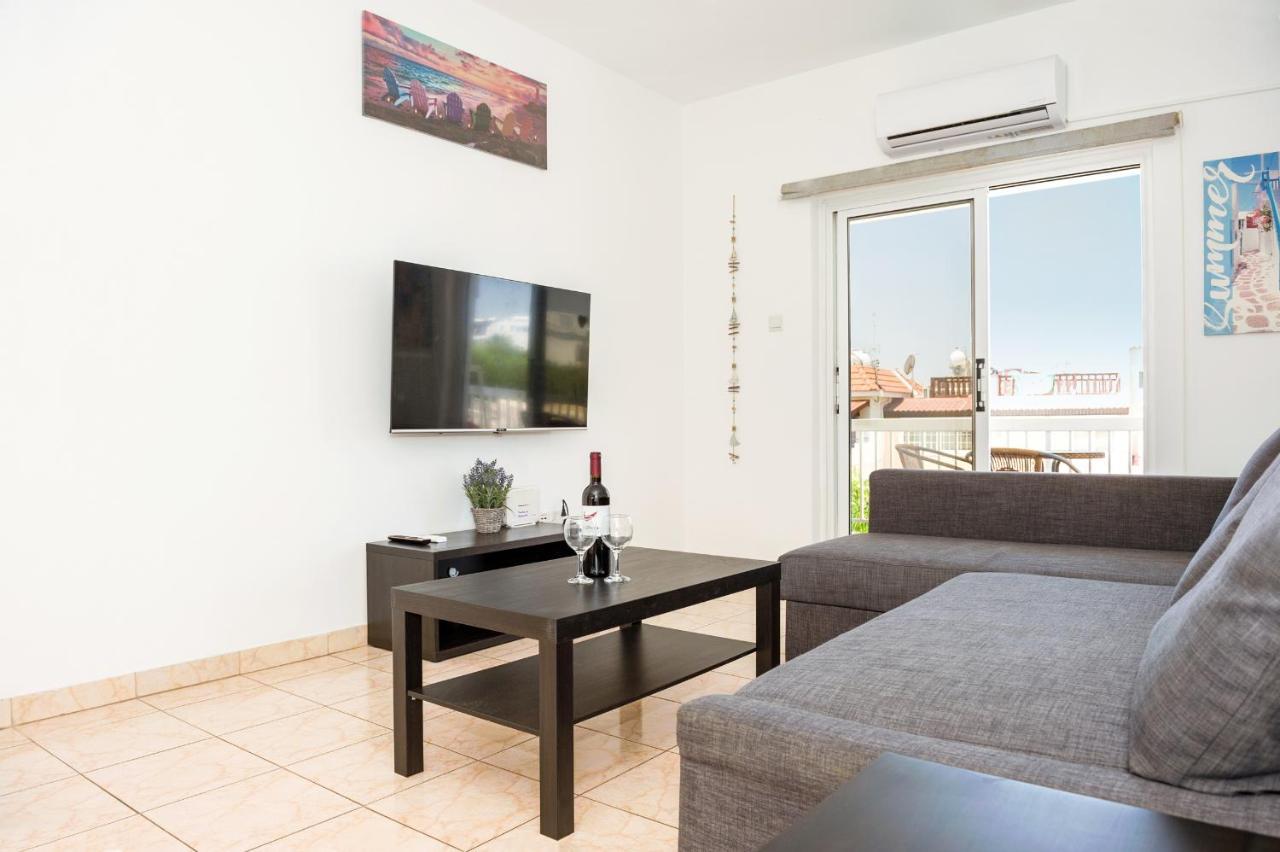 MyNapa Apartment Ayia Napa Bagian luar foto