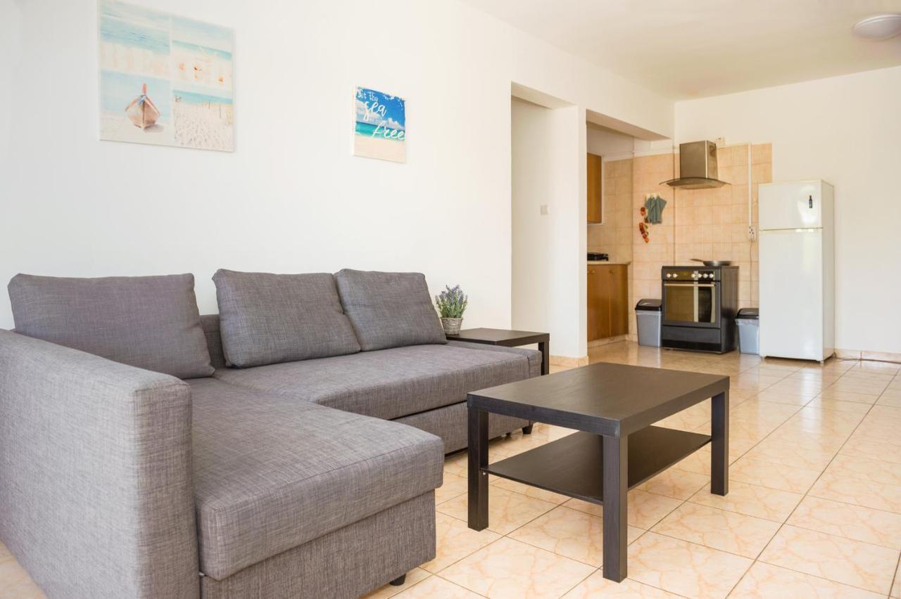 MyNapa Apartment Ayia Napa Bagian luar foto