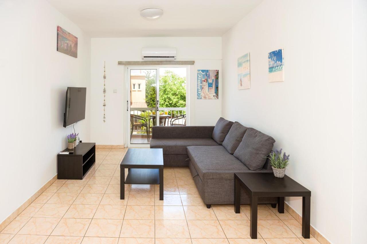 MyNapa Apartment Ayia Napa Bagian luar foto