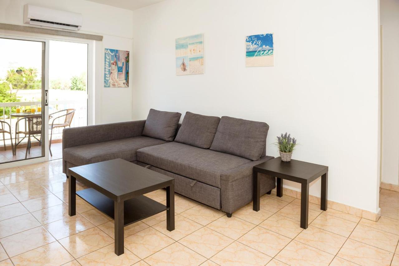MyNapa Apartment Ayia Napa Bagian luar foto