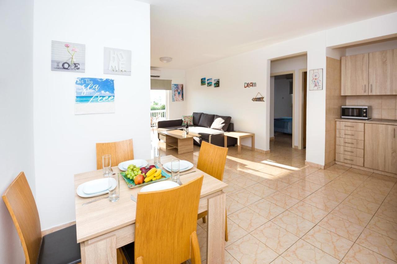 MyNapa Apartment Ayia Napa Bagian luar foto