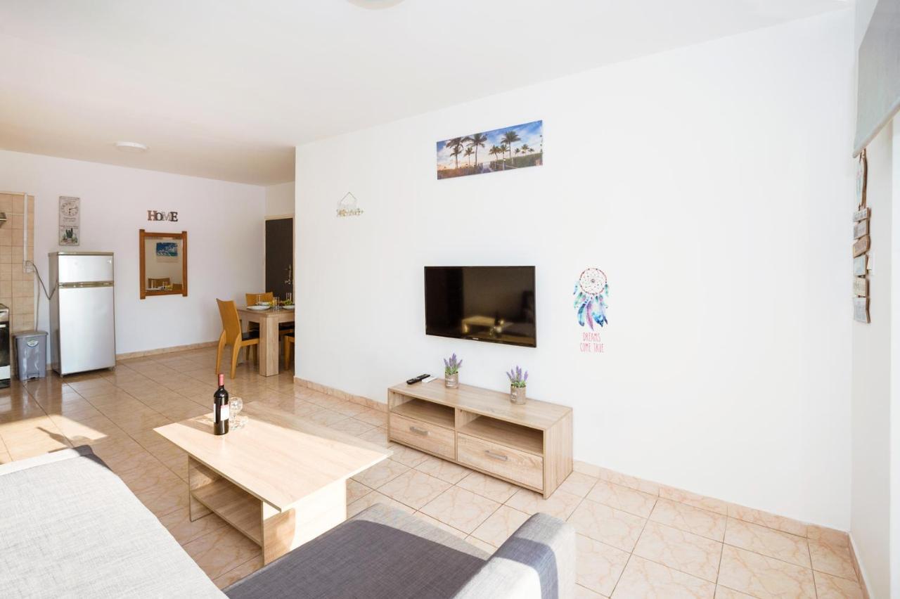 MyNapa Apartment Ayia Napa Bagian luar foto