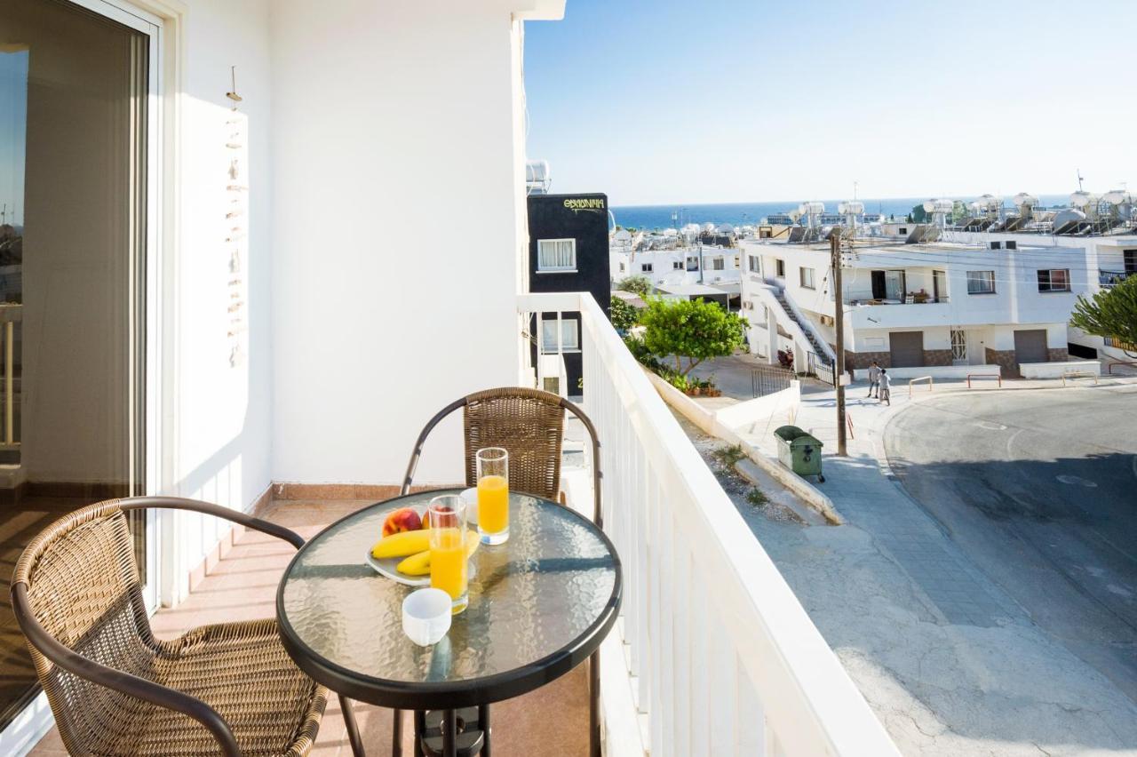 MyNapa Apartment Ayia Napa Bagian luar foto