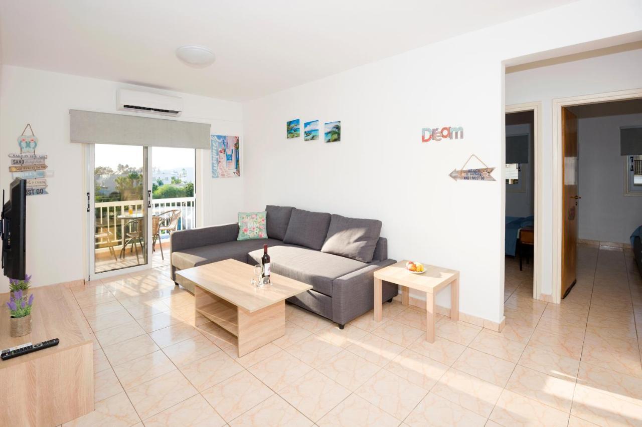 MyNapa Apartment Ayia Napa Bagian luar foto